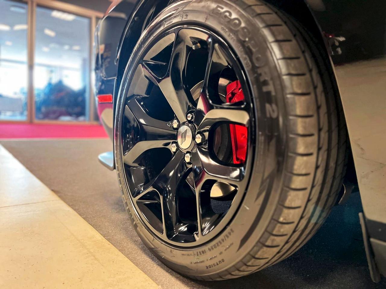 Dodge Challenger V6 3.6 STX AWD