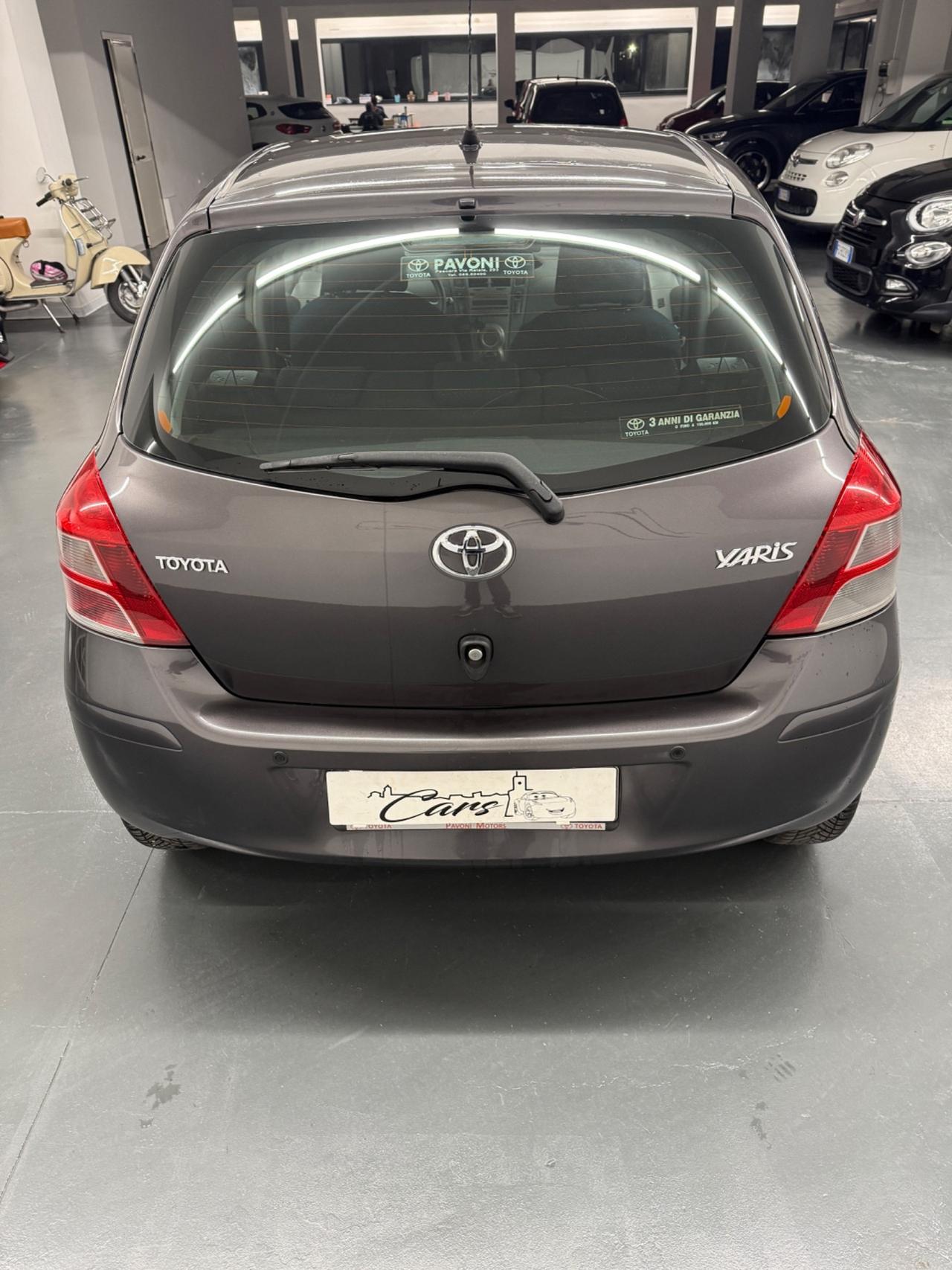 Toyota Yaris 1.4 D-4D DPF 5 porte Now