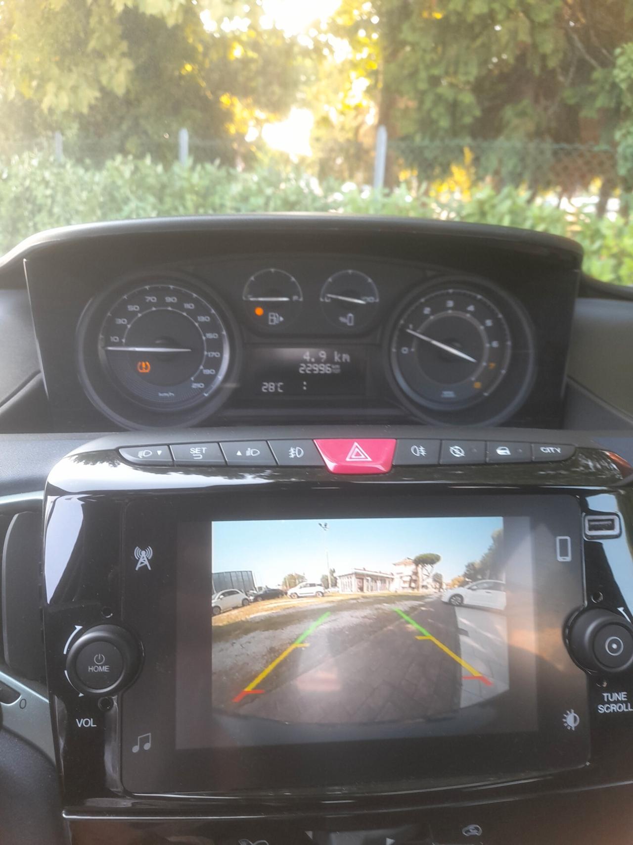 Lancia Ypsilon 1.0 5 porte Hybrid Gold Plus