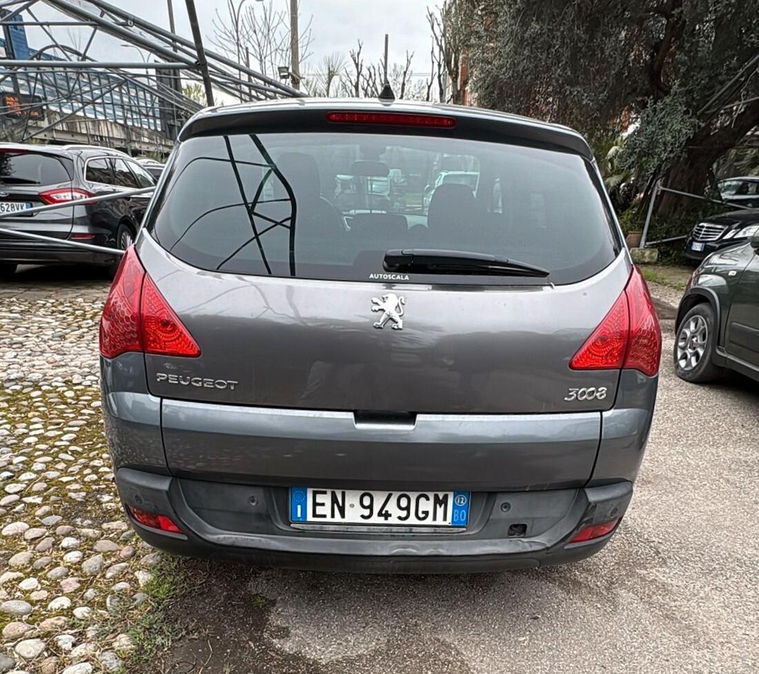 Peugeot 3008 2.0 HDi 150CV Business