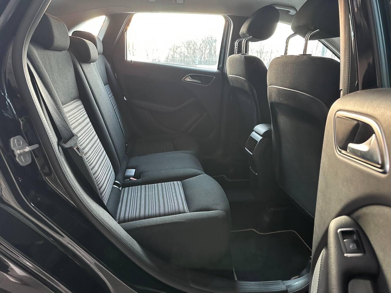 Mercedes Benz - Classe B180 d