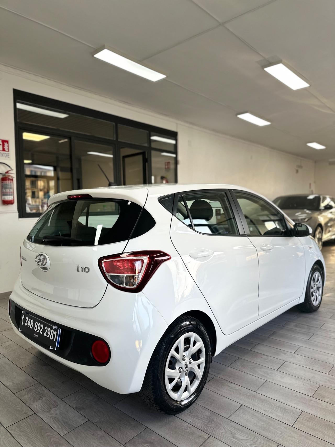 Hyundai i10 1.0 MPI Sound Edition