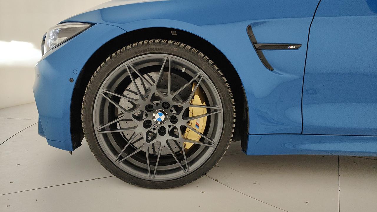 BMW M4 Coupe 3.0 450cv dkg heritage edition