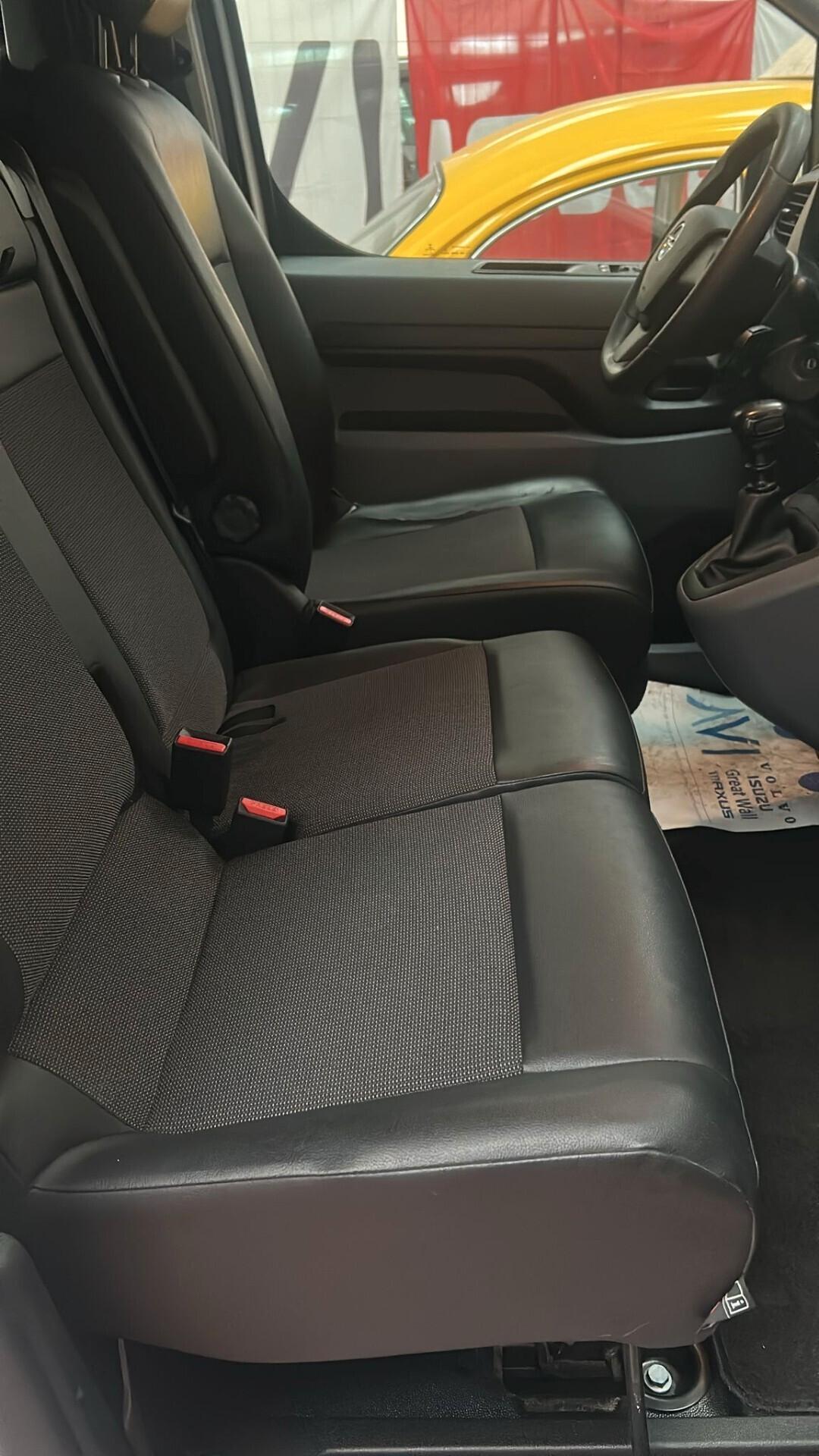 FURGONE ISOTERMICO COIBENTATO OPEL VIVARO Posti 3 Diesel2.0 CV 150 Km 152.998 garanzia 12 mesi