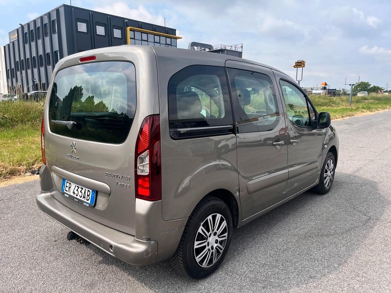 Peugeot Partner Tepee 1.6 HDi 115CV Active