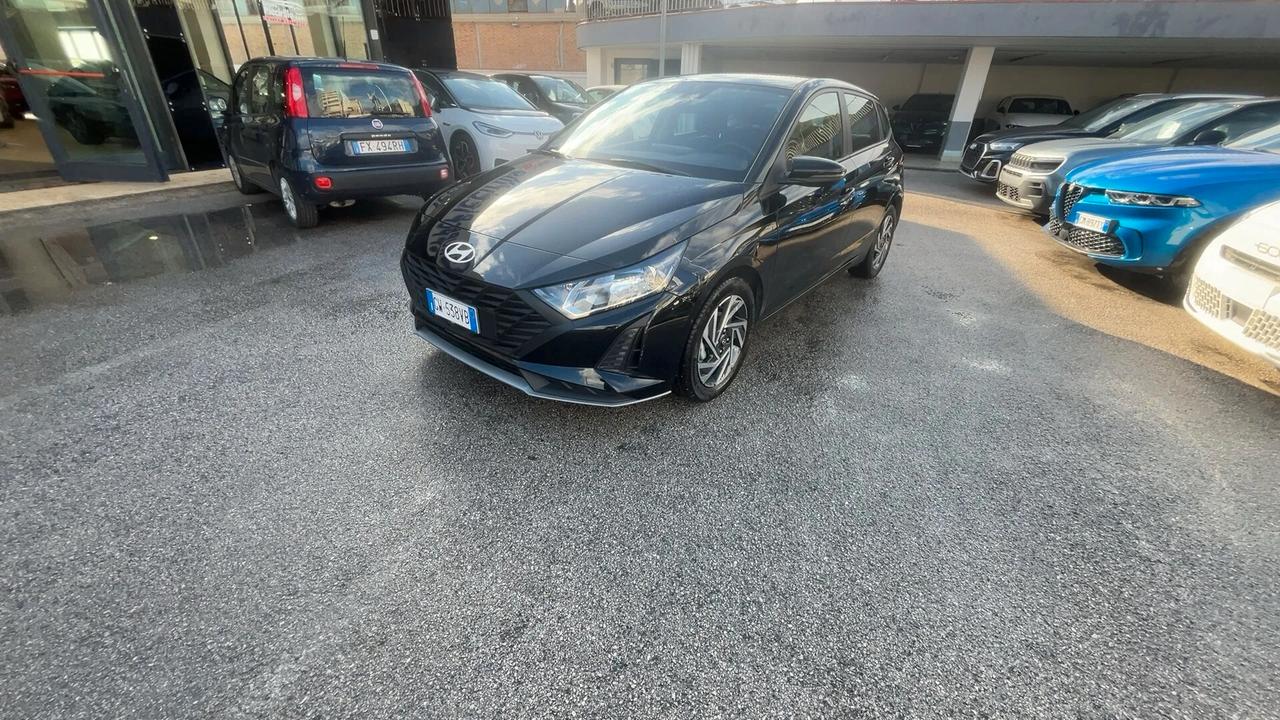Hyundai i20 1.2 MPI MT Connectline