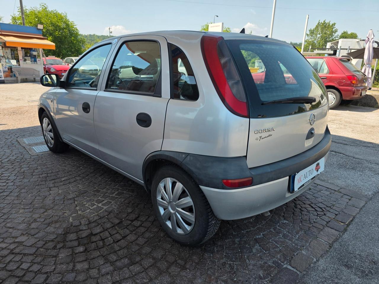 Opel Corsa 1.0i 12V cat 5 porte con 130.000km