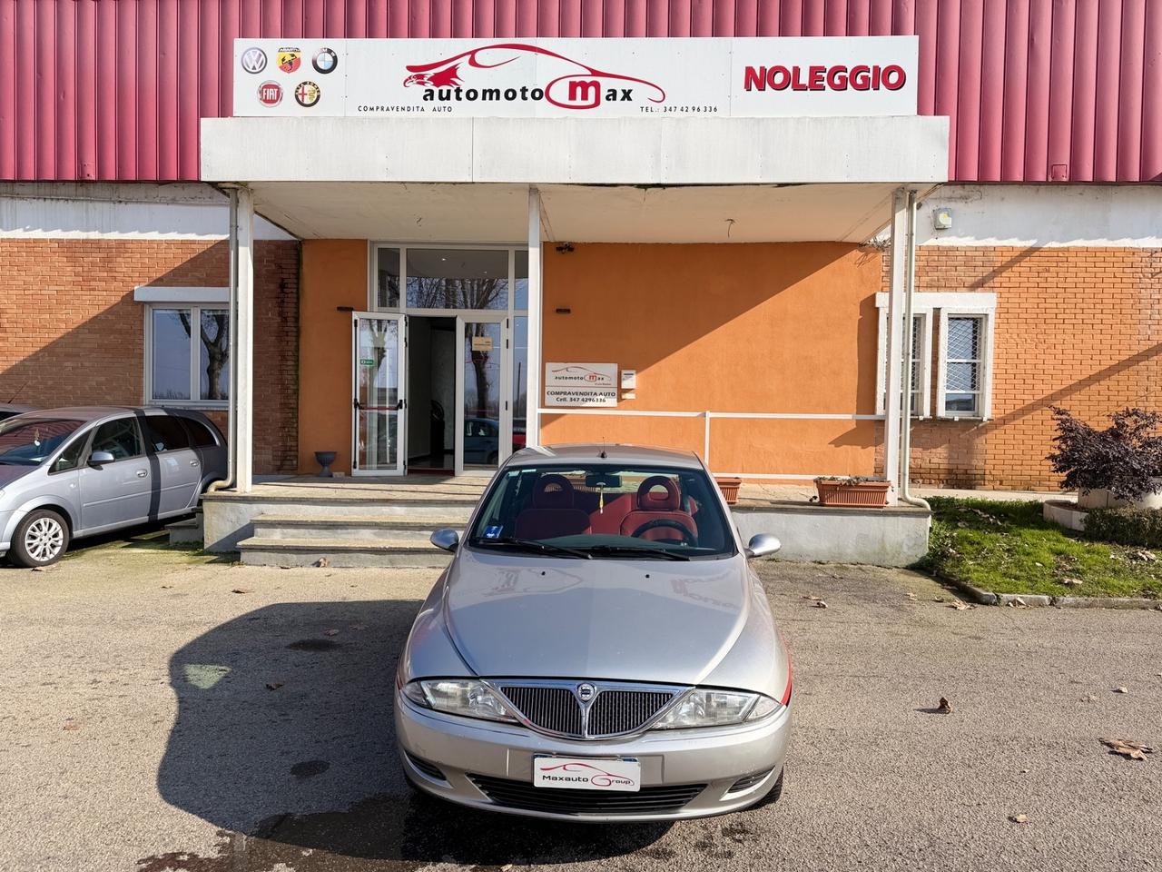 Lancia Y 1.2i cat Elefantino Blu