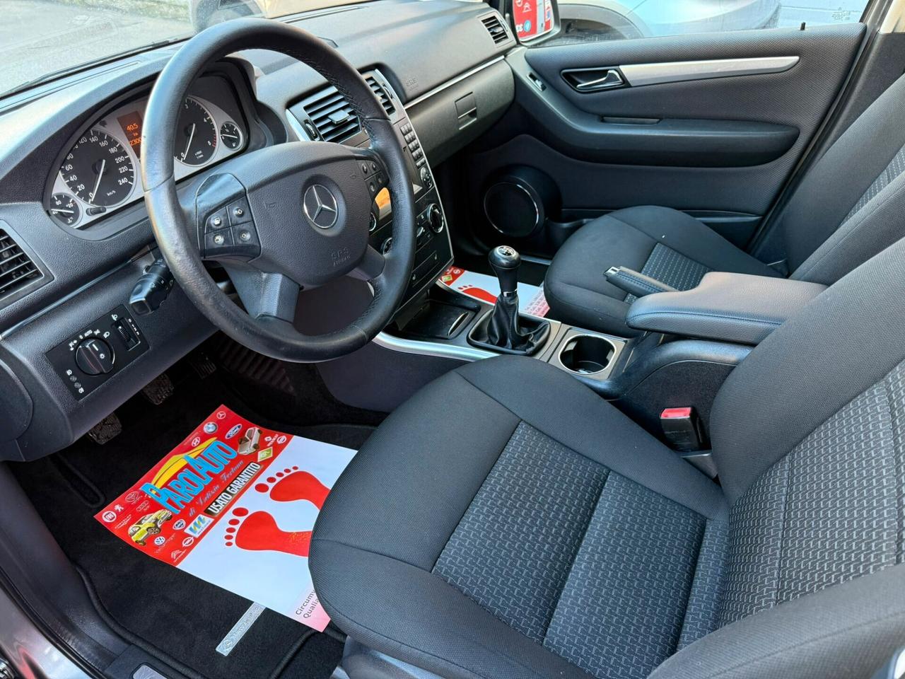 Mercedes-benz classe B 180 2.0 109cv Premium - 2010