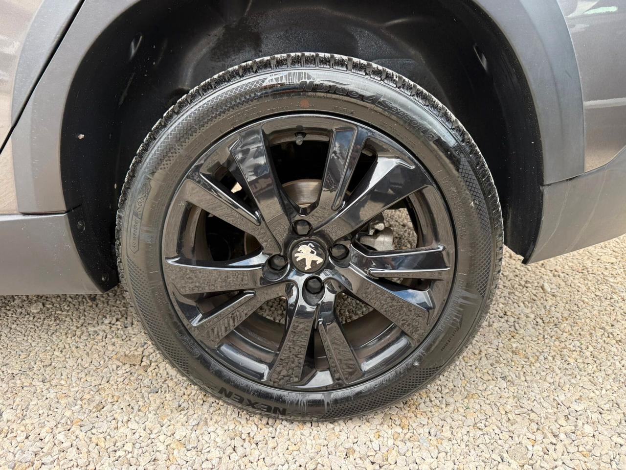 Peugeot 2008 BlueHDi 100 GT Line