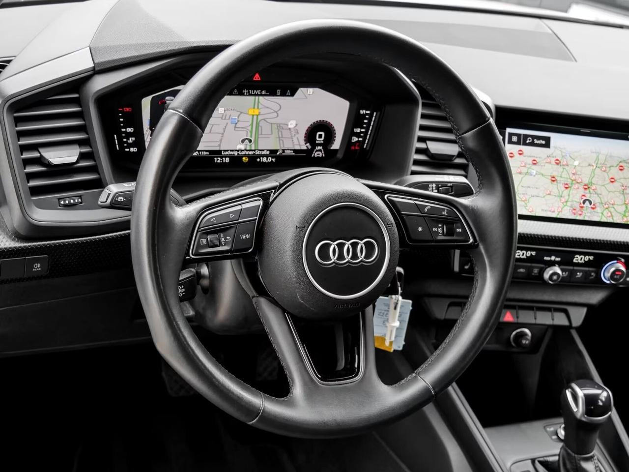 Audi A1 allstreet Citycarver 30 TFSI Admired S TRONIC
