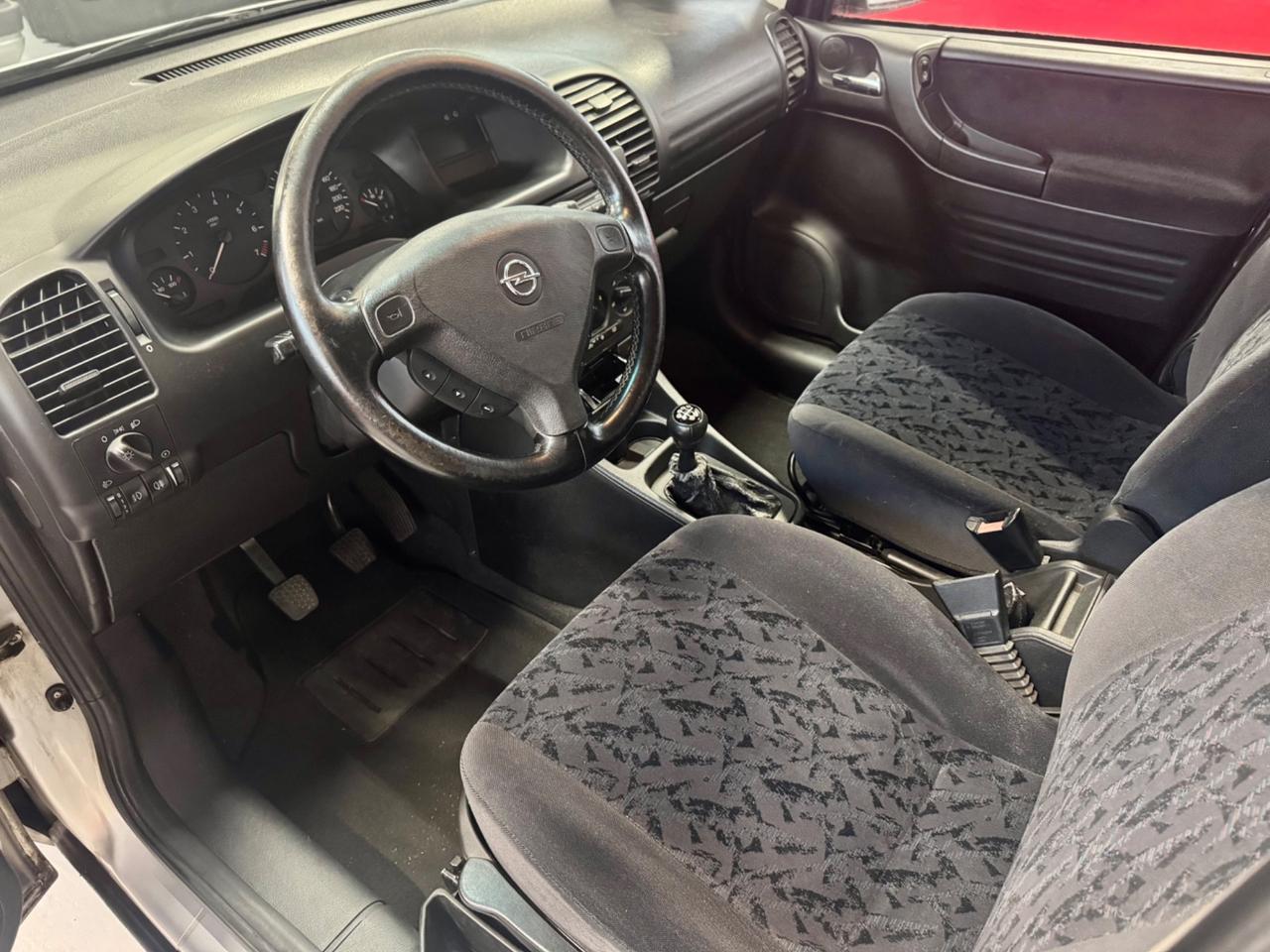 Opel Zafira 1.8 16V Elegance 7 posti