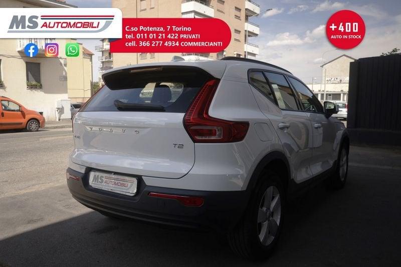 Volvo XC40 Volvo XC40 T2 Momentum Essential 95KW ANNO 2022