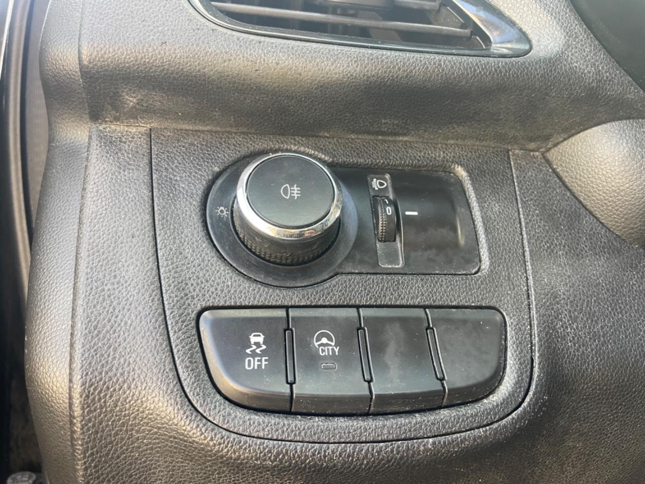 Opel Karl 1.0 75 CV Innovation km 73.000 Perfetta !