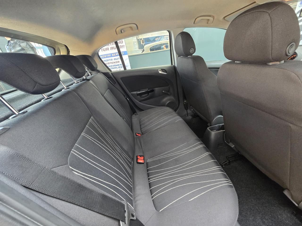 OPEL CORSA 1.2 BENZINA 80CV XNEOPATENTATI
