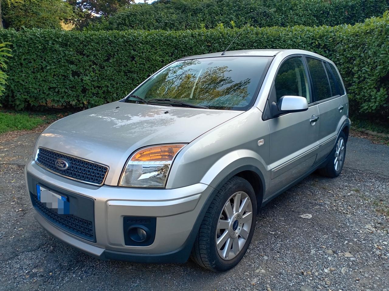 Ford Fusion 1.4 16V 5p. Titanium