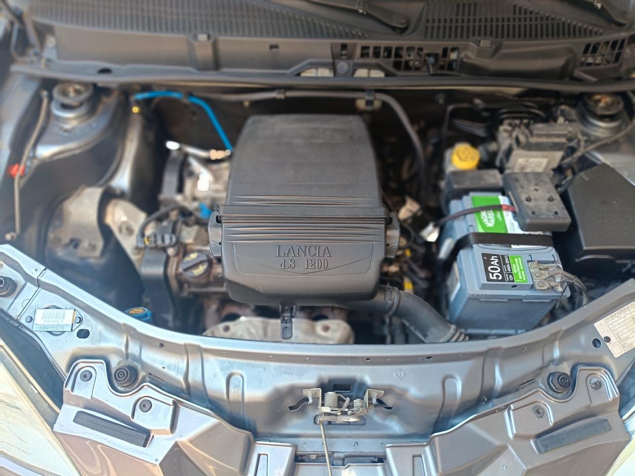 LANCIA YPSILON 1.2-NEOPATENTATI-Euro4490-