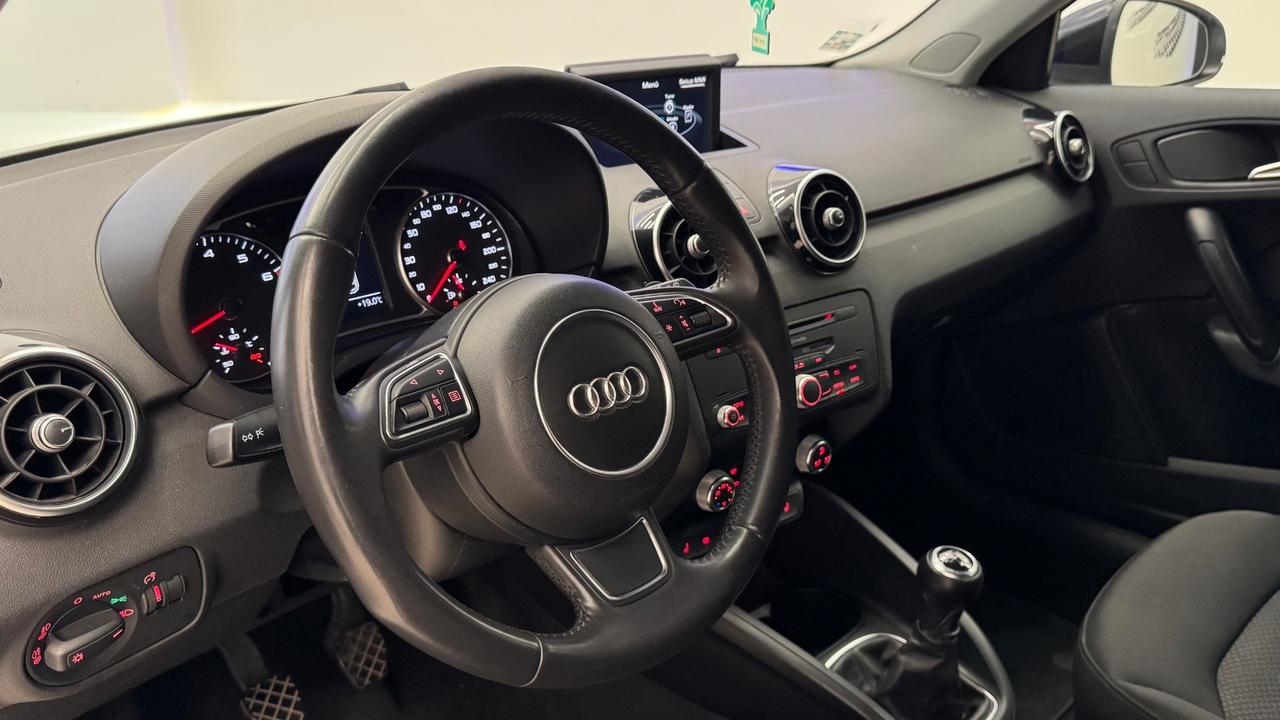Audi A1 1.2 86 Cv TFSI S-Line neopatentati