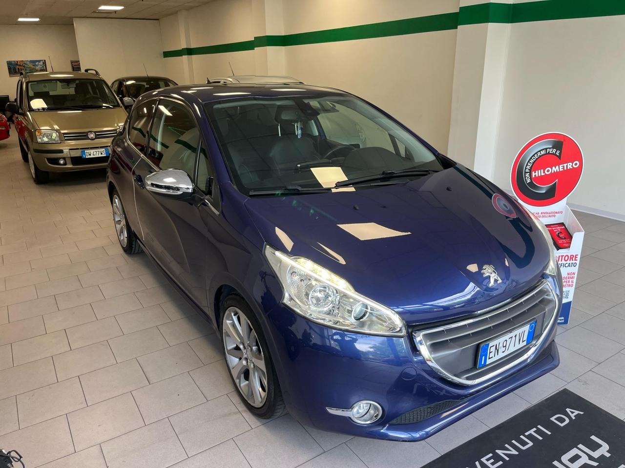 Peugeot 208 1.6 e-HDi 92 CV Stop&Start 3 porte Allure