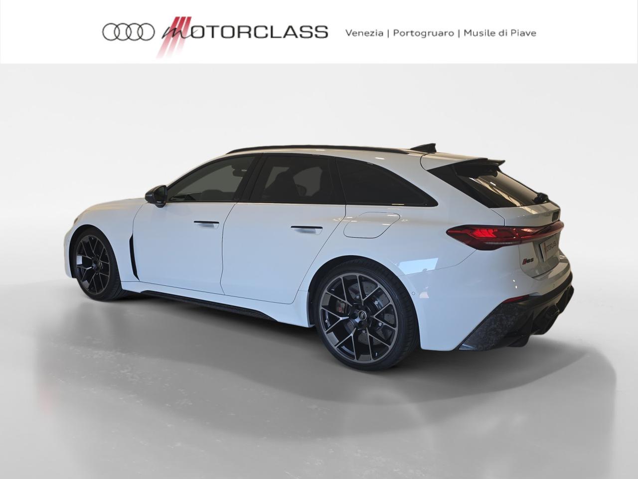 Audi RS5 avant 2.9 v6 phev 639cv tiptronic