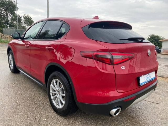 Alfa Romeo Stelvio 2.2 t Business Q4 190cv auto