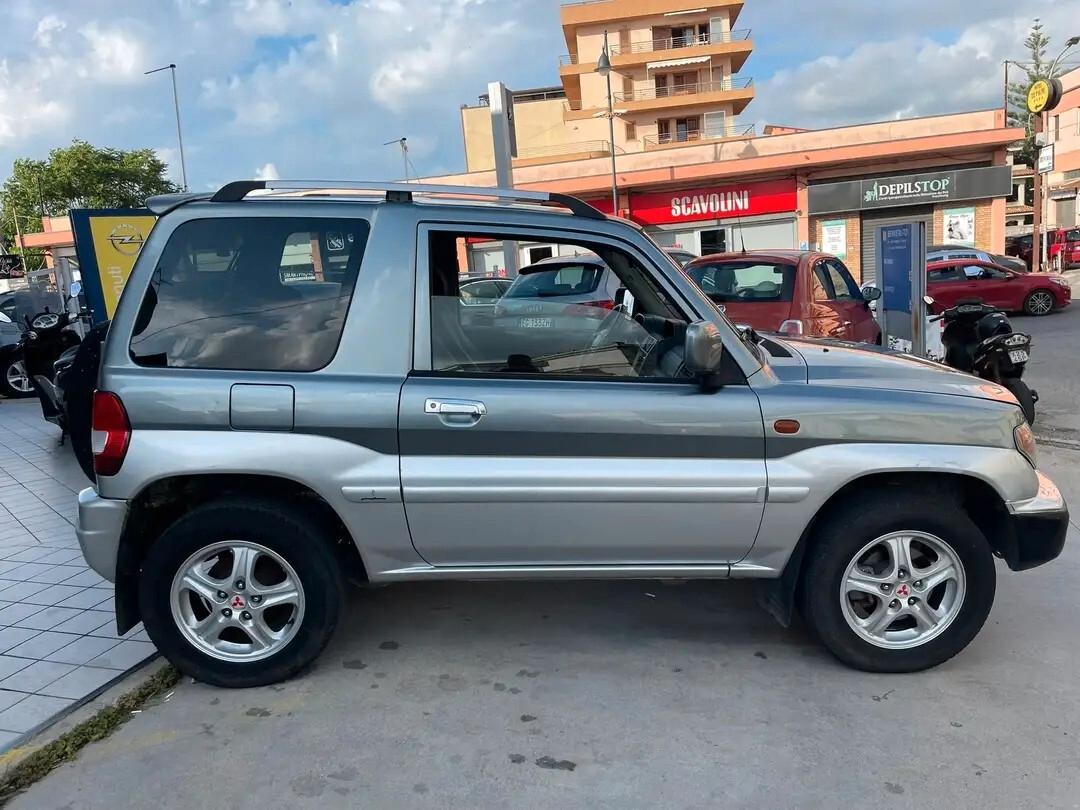 Mitsubishi Pajero Pinin Pajero Pinin 1.8 16V MPI 5 porte BENZ-GPL