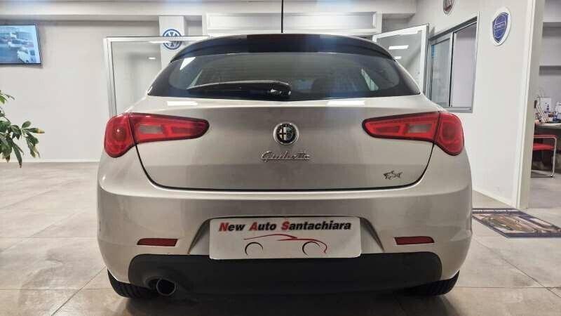 Alfa Romeo Giulietta 1.6 JTDm-2 105 CV Distinctive