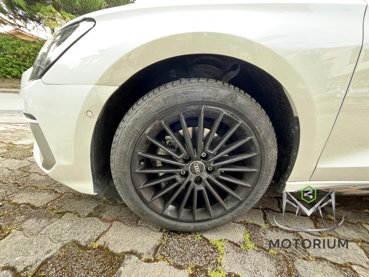 Audi A3 Sportback 35 1.5 tfsi S line edition