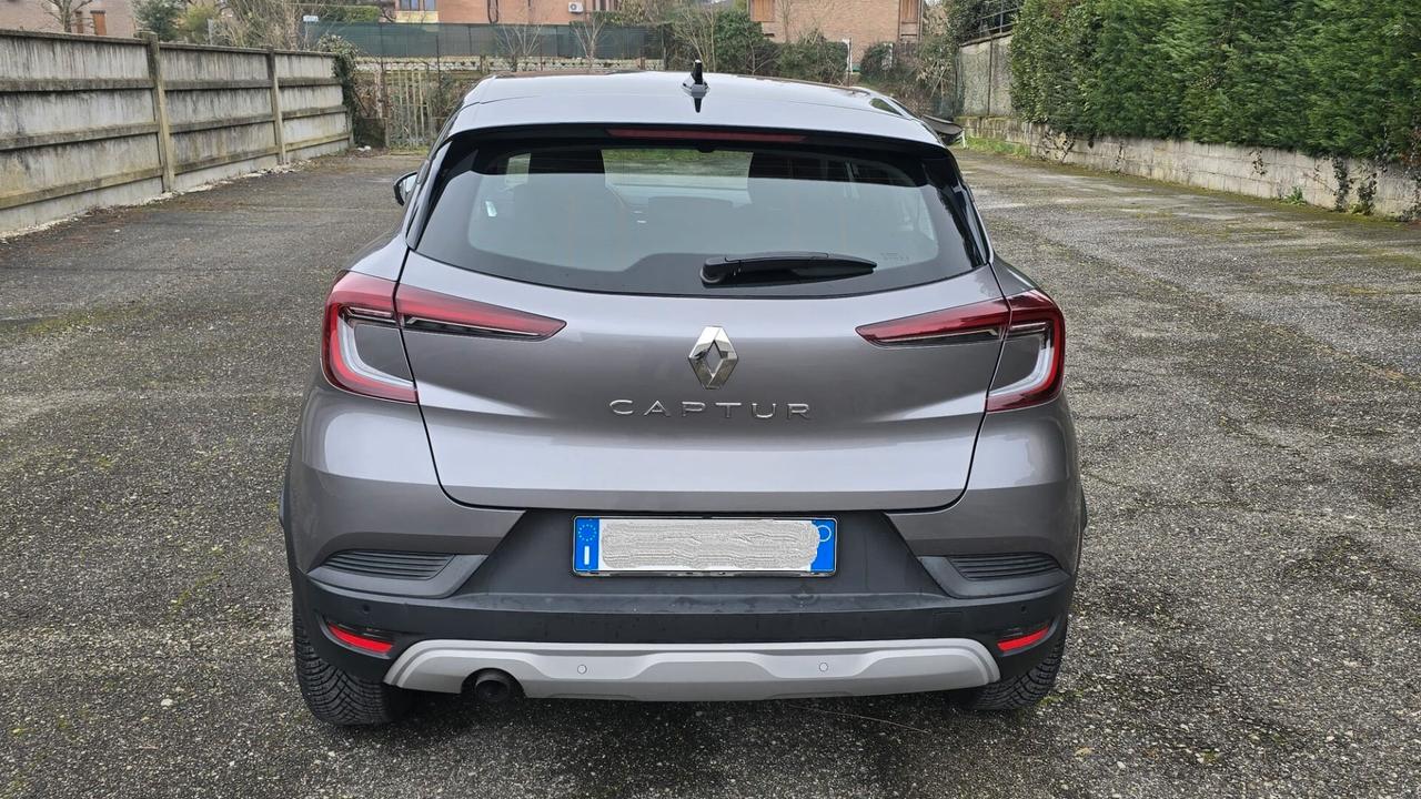 Renault Captur TCe 100 CV GPL Intens