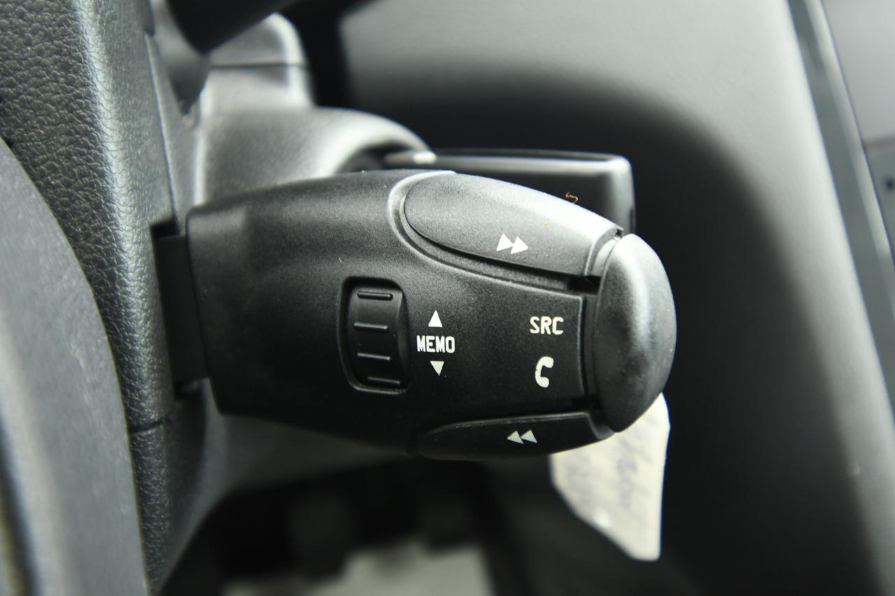 PEUGEOT 5008 1.6 hdi 8v Active 115cv COMMERCIANTI+7 POSTI