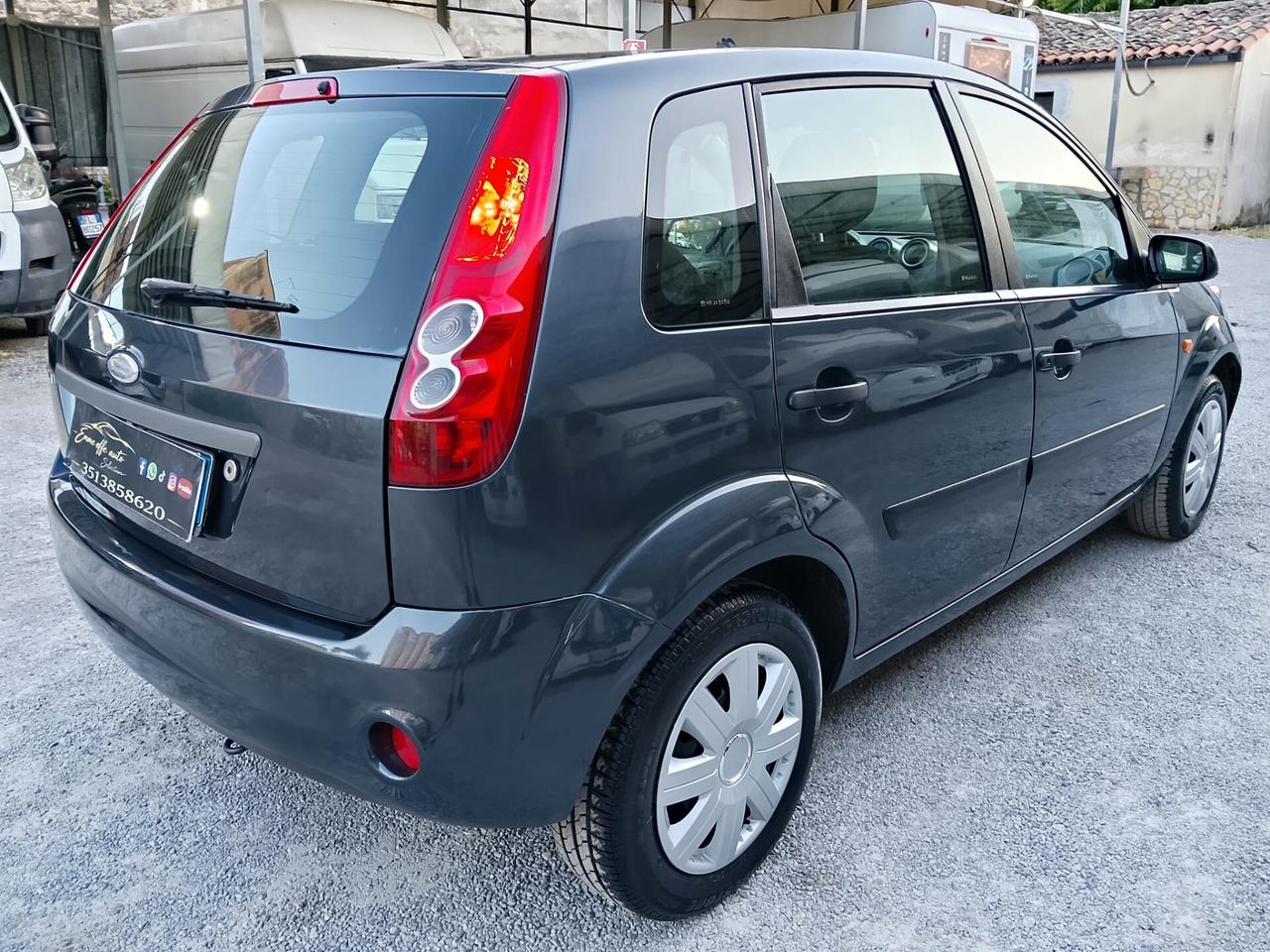 Ford Fiesta 1.2 16V 5p. Manutenzione completa