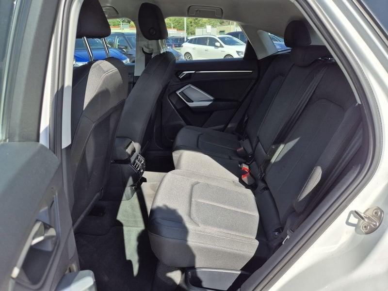 Audi Q3 Sportback 35 2.0 tdi Business Plus s-tronic