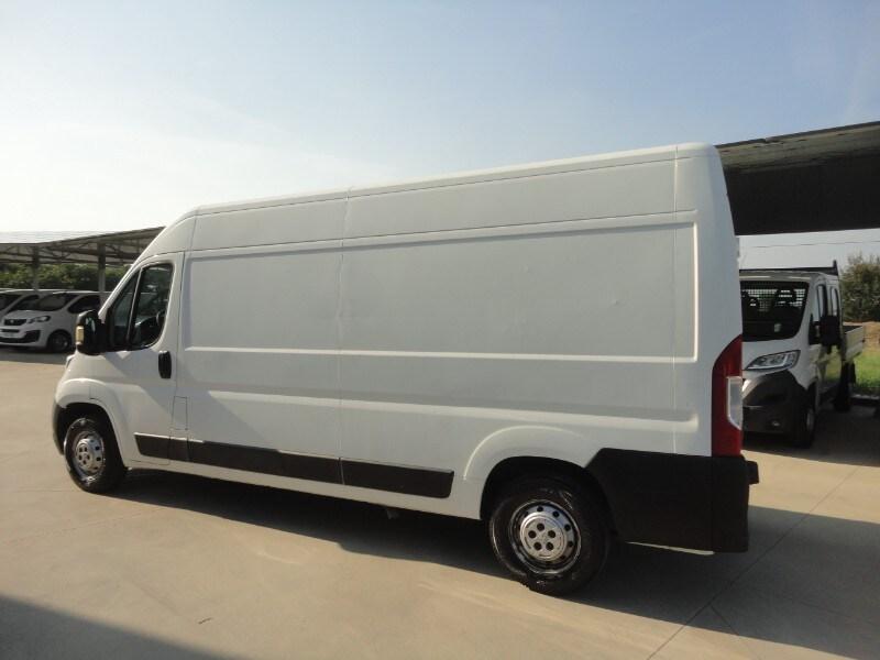 PEUGEOT Boxer (3ª serie) Boxer 335 2.0 BlueHDi...