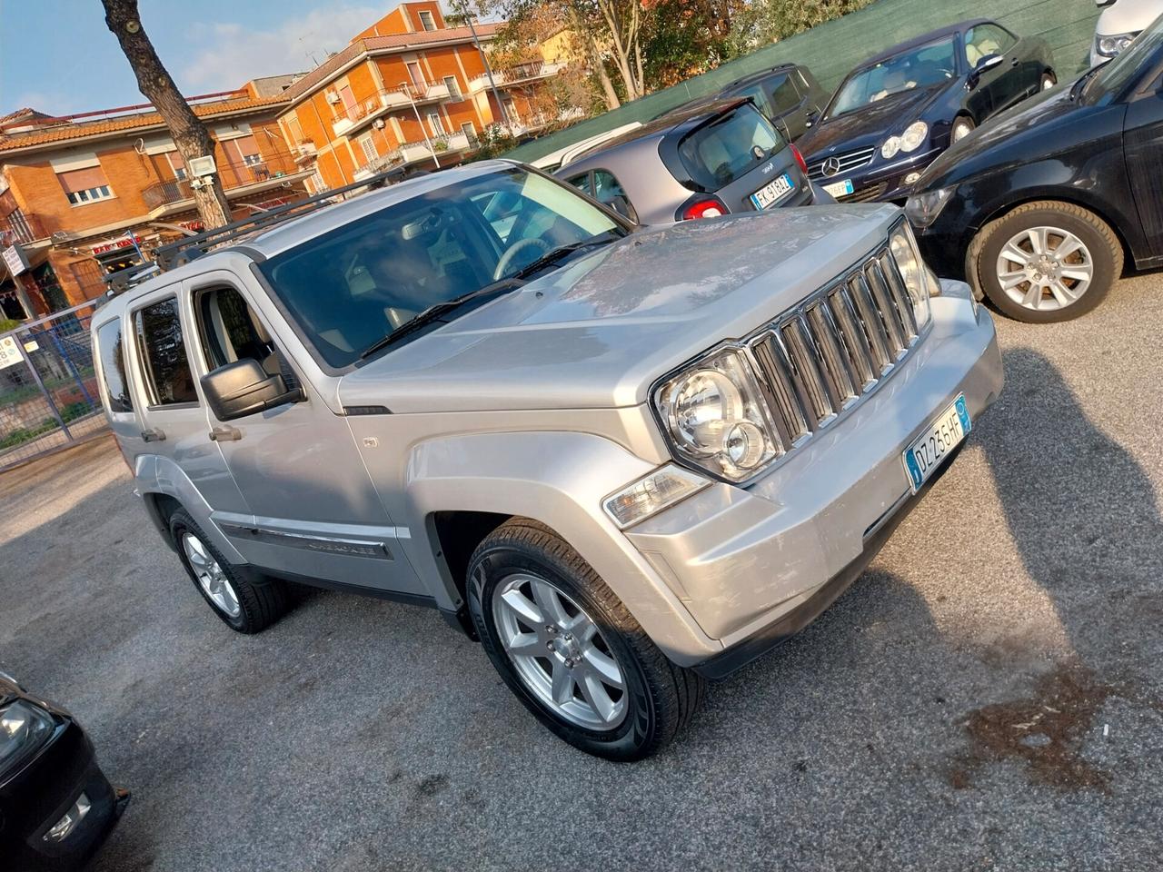 Jeep Cherokee 2.8 CRD DPF Limited Auto