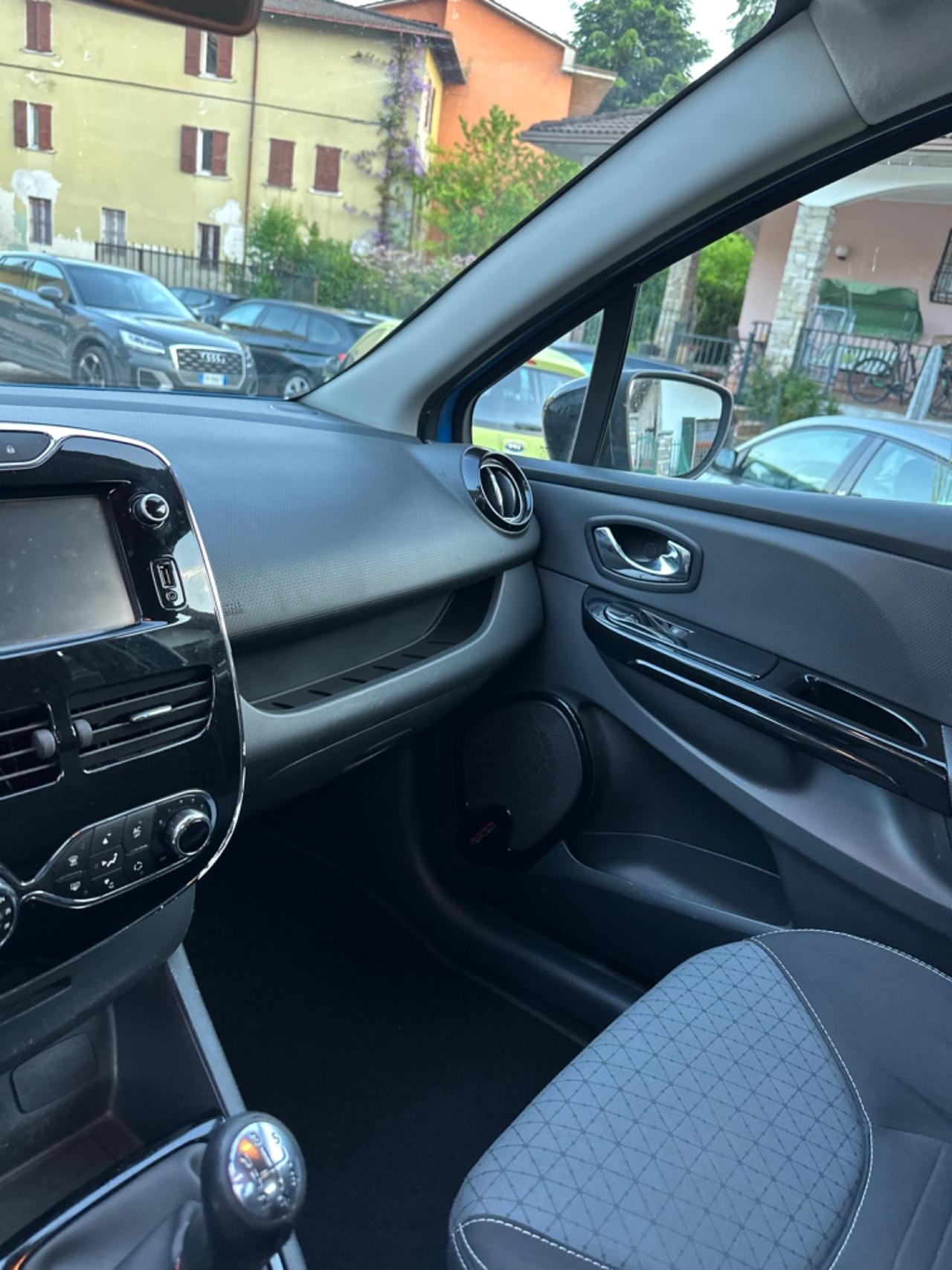 Renault CLIO 1.5 dCi 8V 90CV 5P NEOPAT KMCERT GARANZ