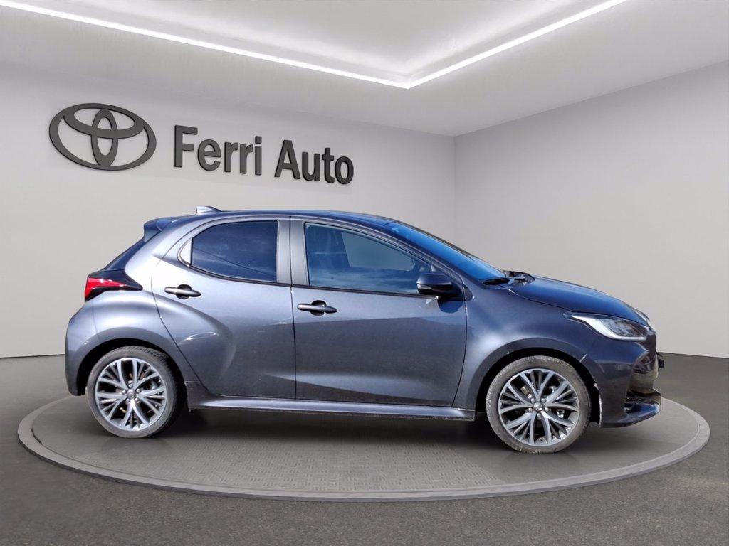 TOYOTA Yaris 1.5h 130 lounge del 2024