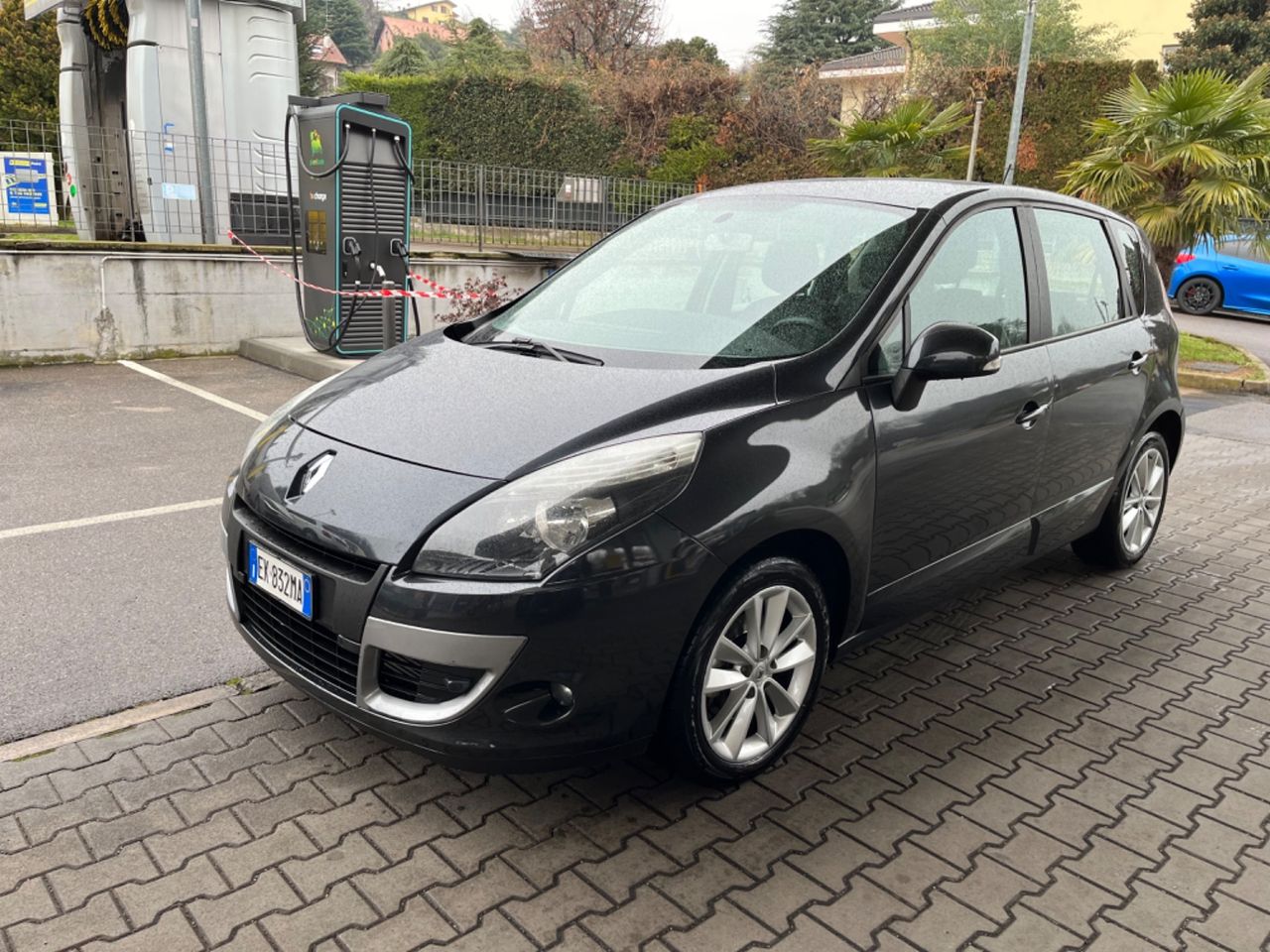 Renault Scenic Scénic X-Mod 1.5 dCi 110CV Luxe