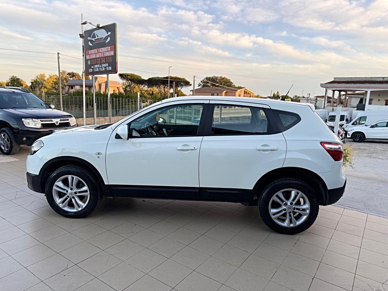 Nissan Qashqai 2.0 dCi DPF Tekna Garanzia 12 Mesi