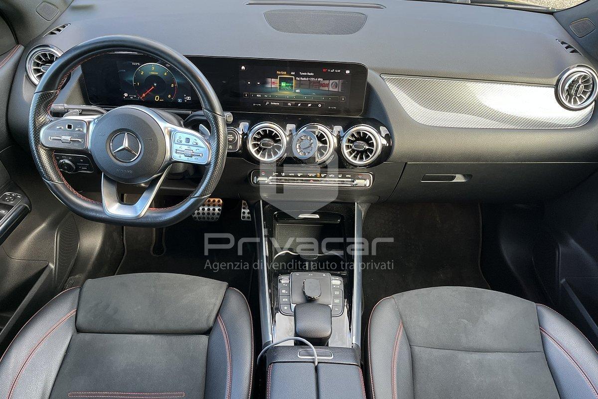 MERCEDES GLA 180 d Automatic Premium