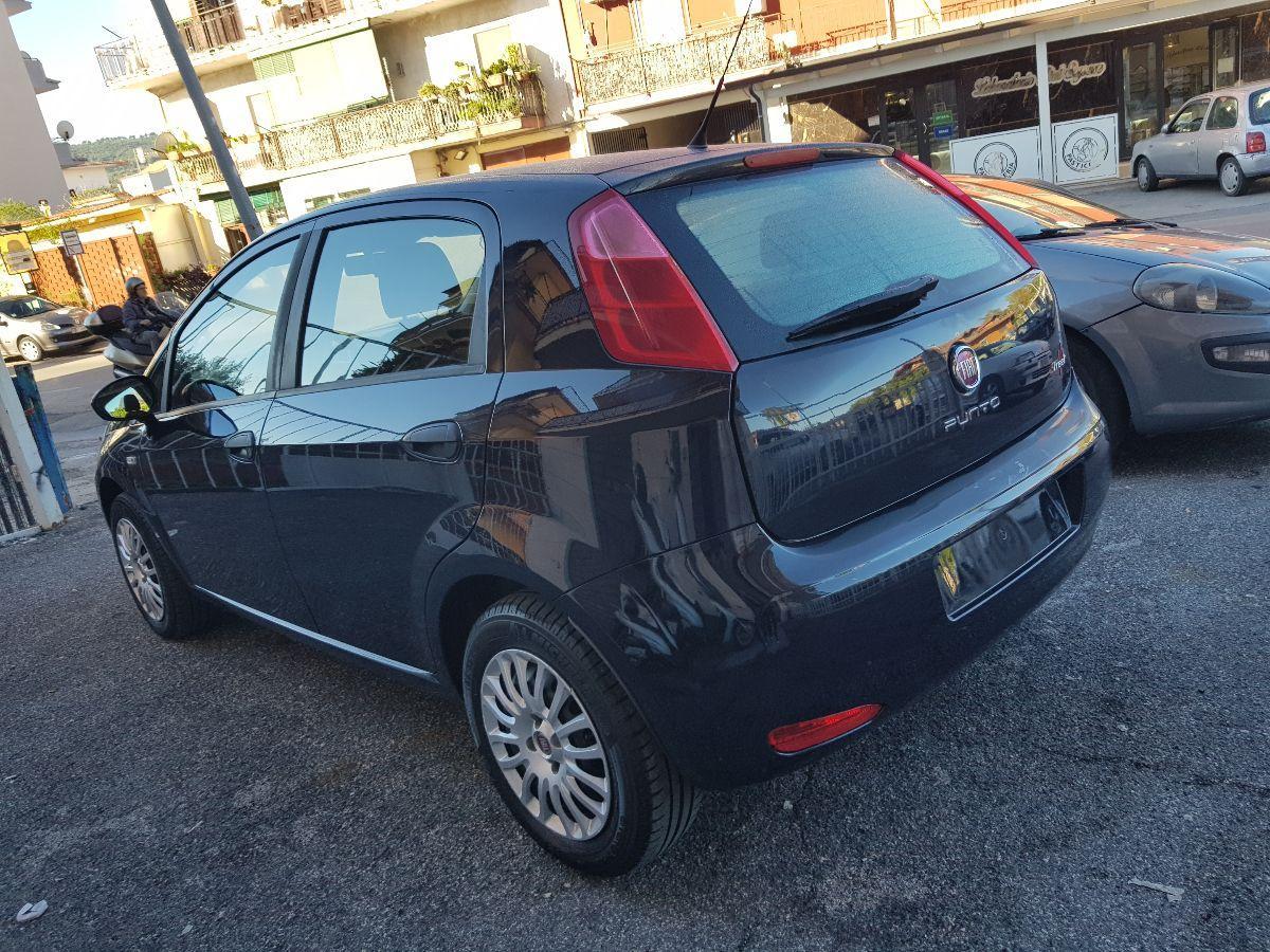 FIAT - Punto - 1.4 8V 5p. Easypower Street