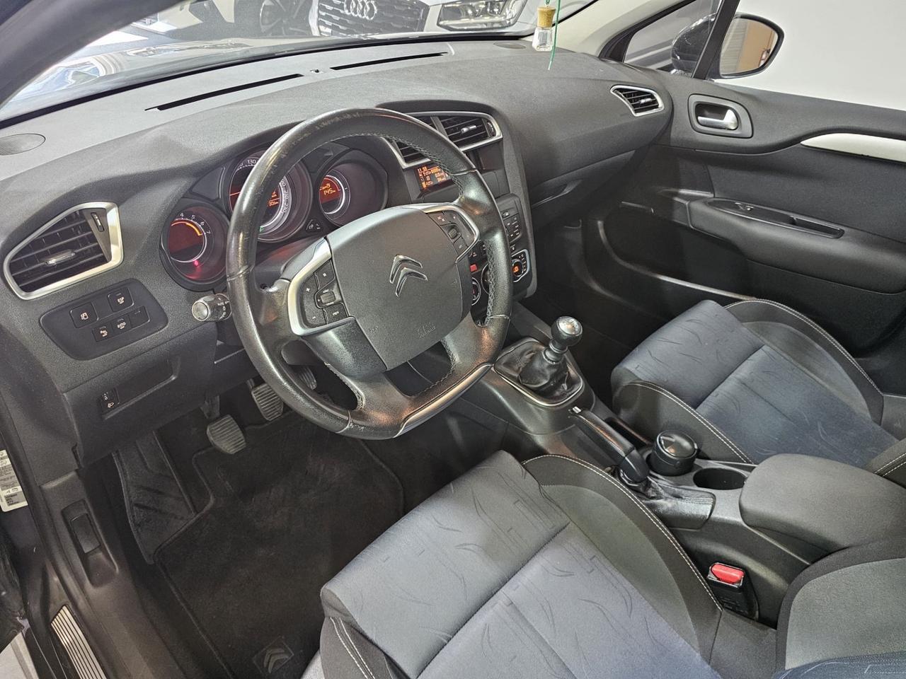 Citroen C4 1.6 e-HDi 110 airdream Exclusive