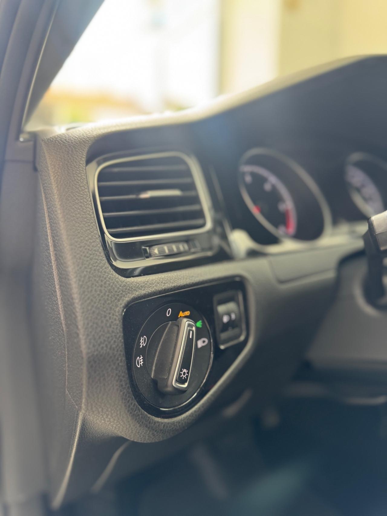 Volkswagen Golf GTD 2.0 TDI DSG 5p. BlueMotion Technology