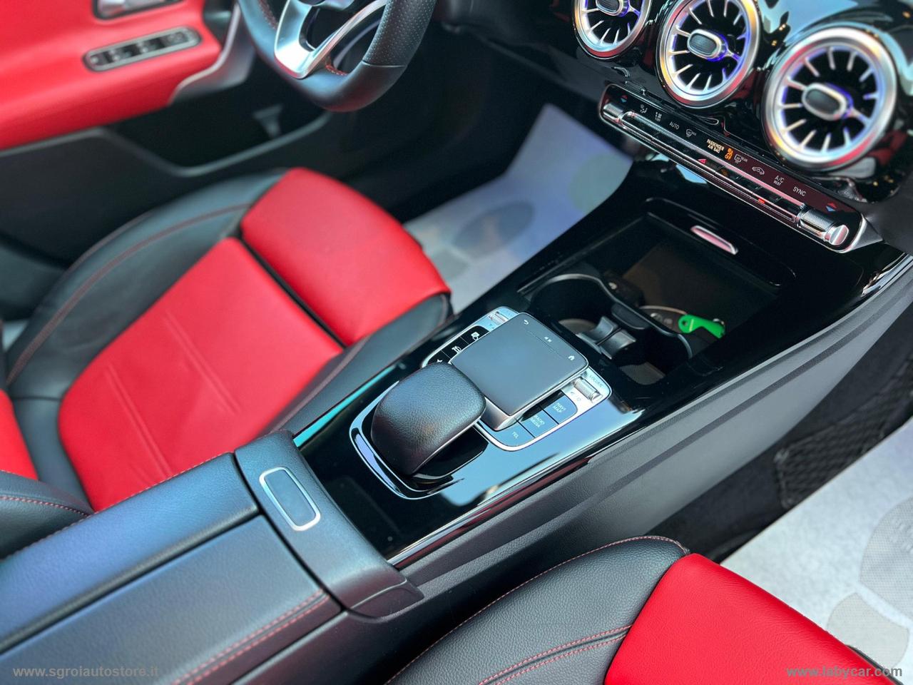 MERCEDES-BENZ A 180 d Automatic Premium