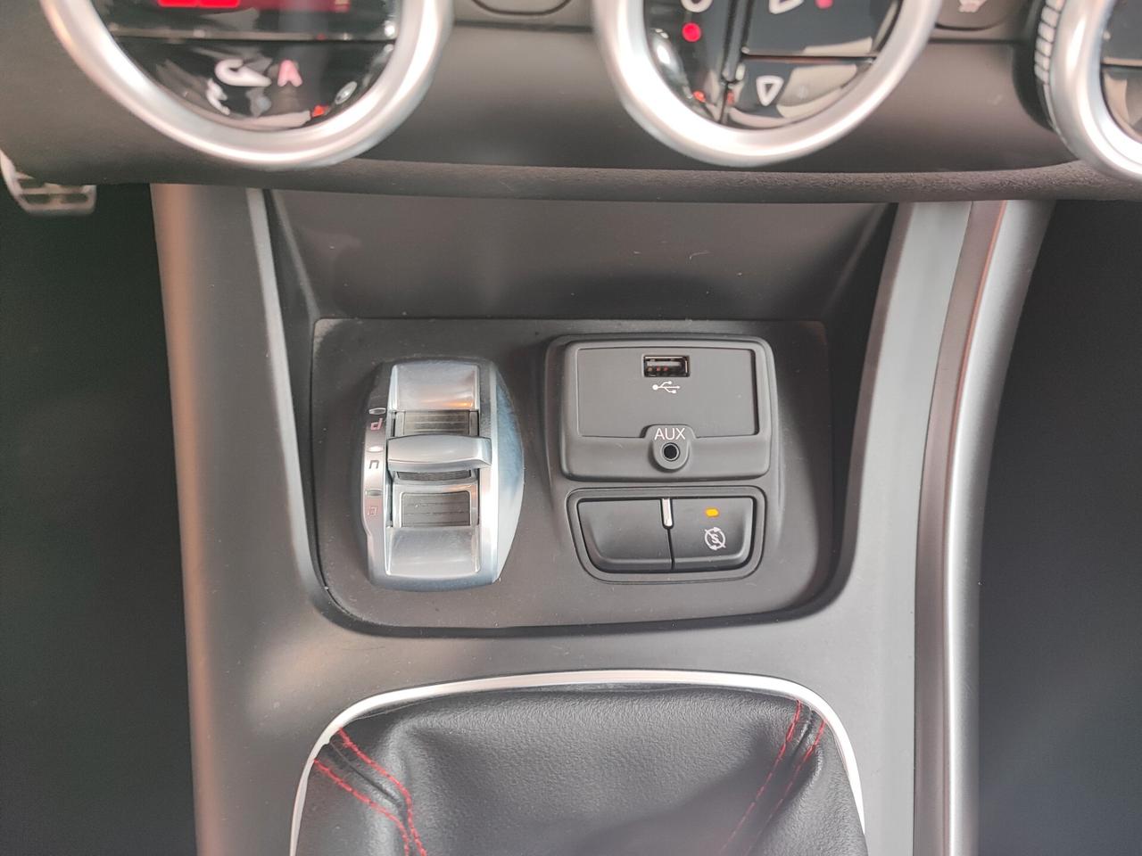 Alfa Romeo Giulietta 2.0 JTDm-2 150 CV Distinctive