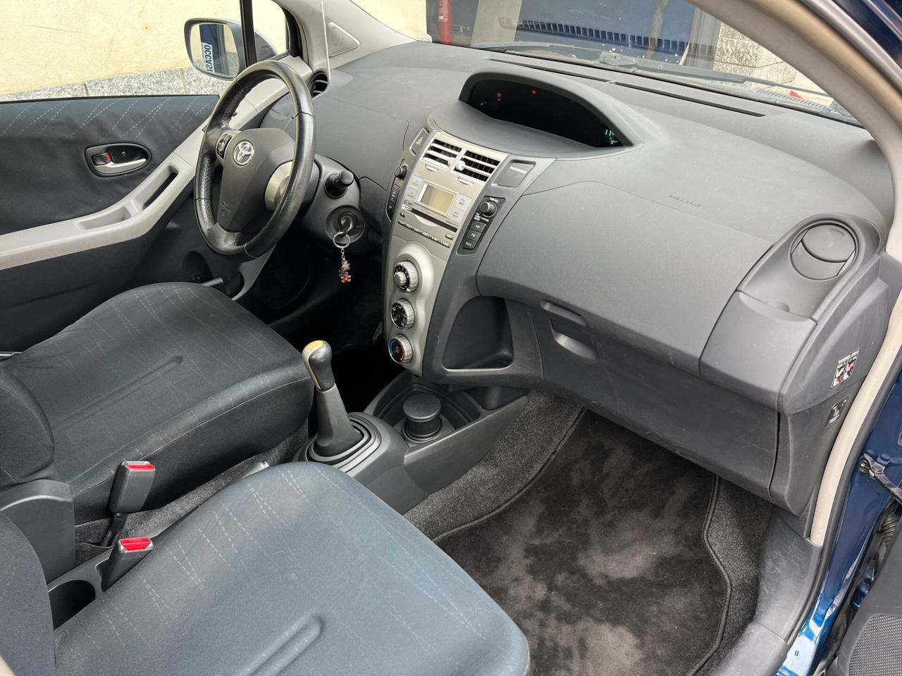 Toyota Yaris 1.3i (2008) - FRIZIONE NUOVA