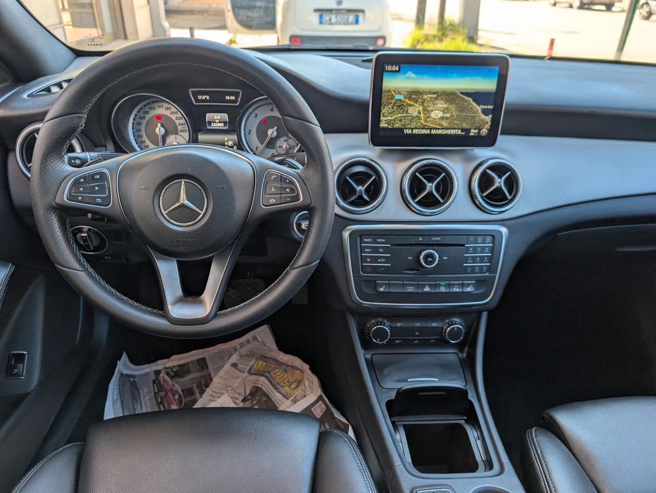 Mercedes-benz CLA 200 d Automatic Premium