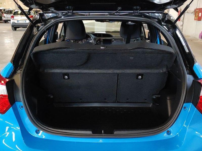 Toyota Yaris Hybrid Yaris 1.5 Hybrid 5 porte Trend "Cyan Edition"