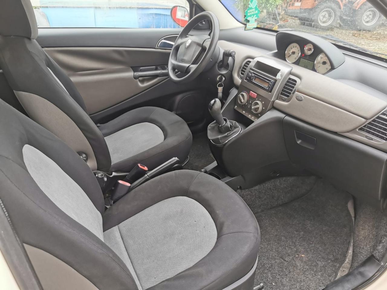 Lancia Ypsilon 1.3 Multijet 16V Oro