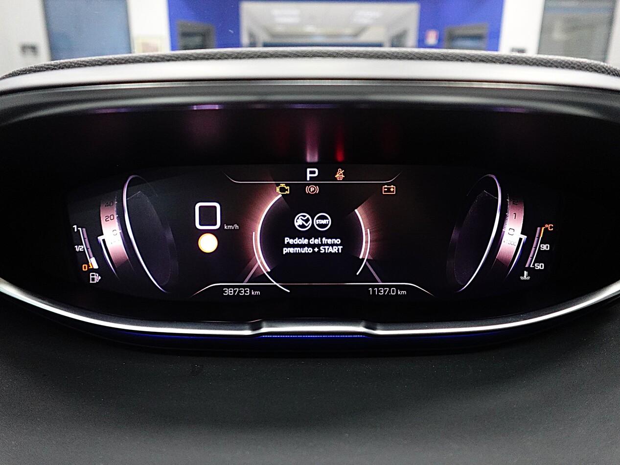 Peugeot 3008 II 1.5 BlueHDI 130 CV EAT8 GT
