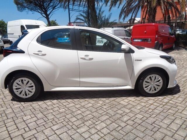 Toyota Yaris 1.5 Hybrid 5 porte Active KM 28000